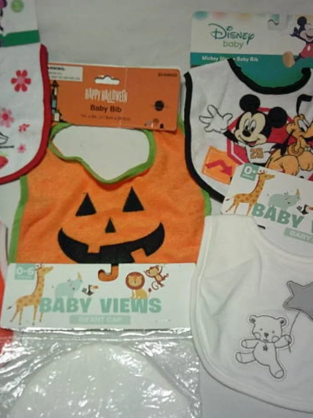 NEW LOT DISNEY MINNIE & MICKEY MOUSE & PUMPKIN BABY BIBS w/ TEDDY BEAR SET 👶